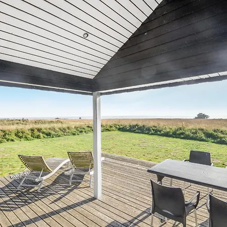 Holiday home In With Kitchen